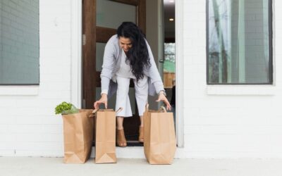 Lifting Smarter: Everyday Tips to Support Your Spine